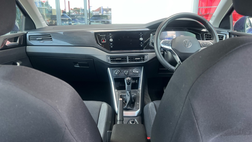 Volkswagen Polo 1.0 TSI Life 5dr DSG Petrol Hatchback - Image 50