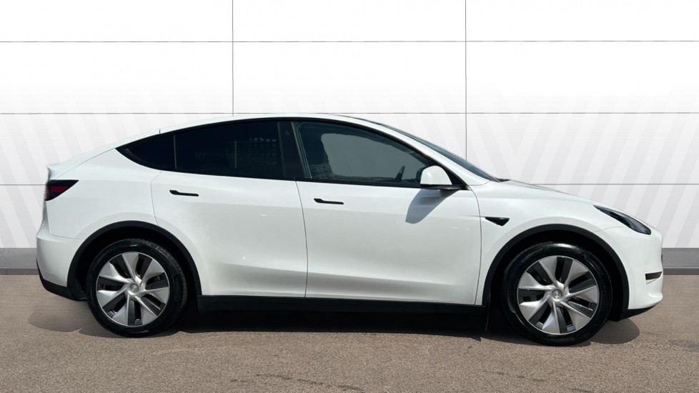 Tesla Model Y Long Range AWD 5dr Auto Electric Hatchback - Image 5