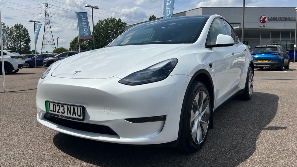 Tesla Model Y Long Range AWD 5dr Auto Electric Hatchback - Image 23