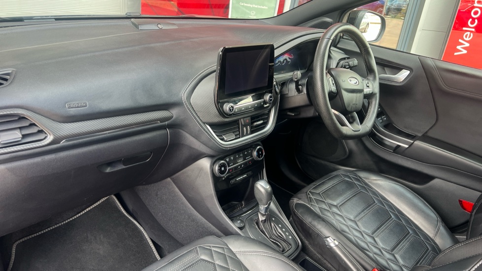 Ford Puma 1.0 EcoBoost Hybr mHEV 155 ST-Line Vignale 5dr DCT Petrol Hatchback - Image 9