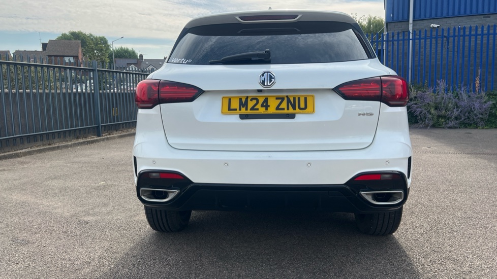 MG HS 1.5 T-GDI Trophy 5dr DCT Petrol Hatchback - Image 26