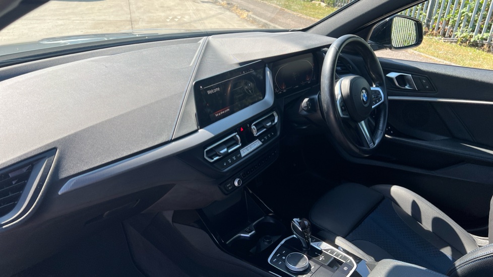 BMW 1 Series 118i [136] M Sport 5dr Step Auto [LCP] Petrol Hatchback - Image 9