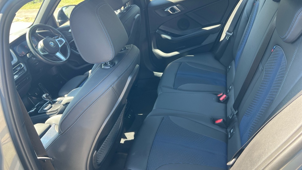 BMW 1 Series 118i [136] M Sport 5dr Step Auto [LCP] Petrol Hatchback - Image 16