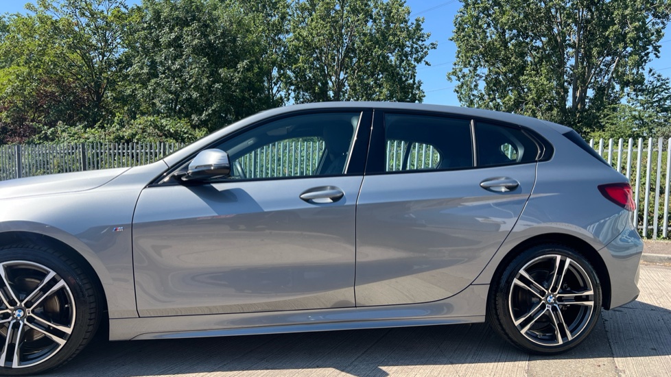 BMW 1 Series 118i [136] M Sport 5dr Step Auto [LCP] Petrol Hatchback - Image 24