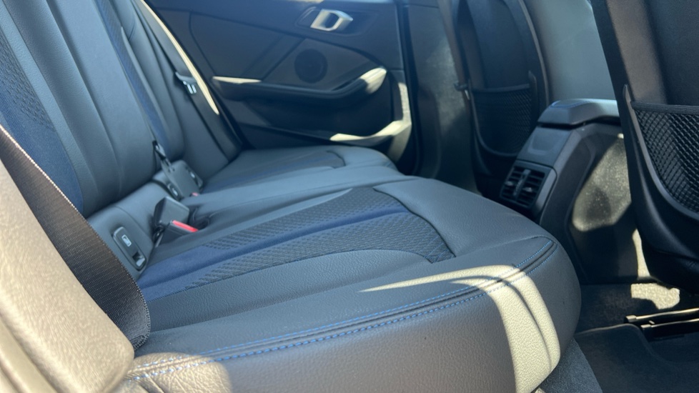 BMW 1 Series 118i [136] M Sport 5dr Step Auto [LCP] Petrol Hatchback - Image 30