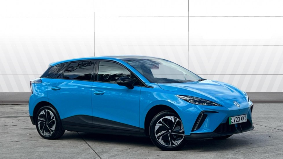MG MG4 150kW Trophy EV Long Range 64kWh 5dr Auto Electric Hatchback - Image 1