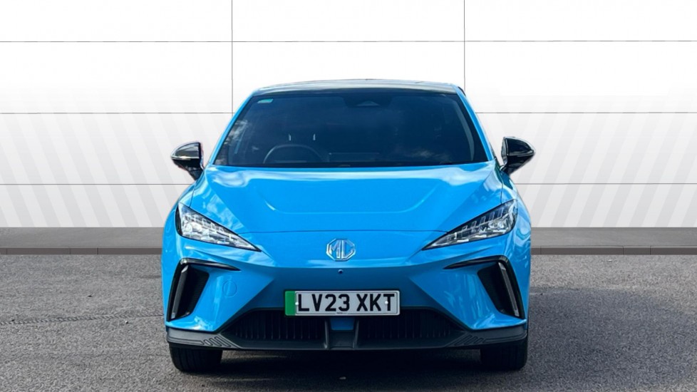 MG MG4 150kW Trophy EV Long Range 64kWh 5dr Auto Electric Hatchback - Image 3