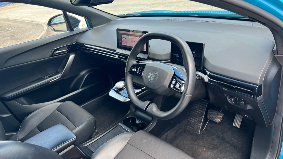 MG MG4 150kW Trophy EV Long Range 64kWh 5dr Auto Electric Hatchback - Image 11