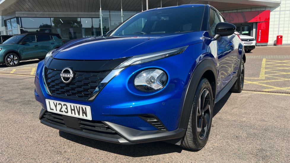 Nissan Juke 1.6 Hybrid N-Connecta 5dr Auto Hybrid Hatchback - Image 23