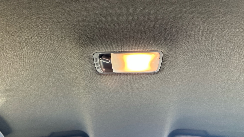 Nissan Juke 1.6 Hybrid N-Connecta 5dr Auto Hybrid Hatchback - Image 49