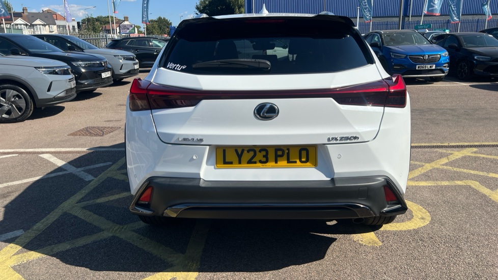 Lexus UX 250h 2.0 F-Sport Design 5dr CVT Hybrid Hatchback - Image 26