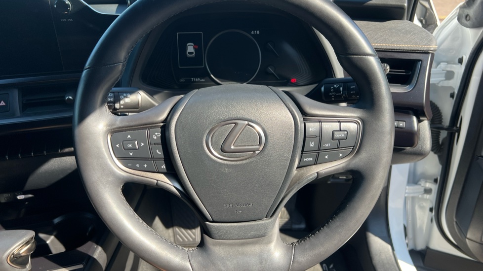 Lexus UX 250h 2.0 F-Sport Design 5dr CVT Hybrid Hatchback - Image 33