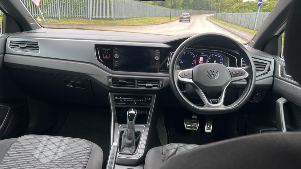 Volkswagen Taigo 1.0 TSI 110 R-Line 5dr DSG Petrol Hatchback - Image 10