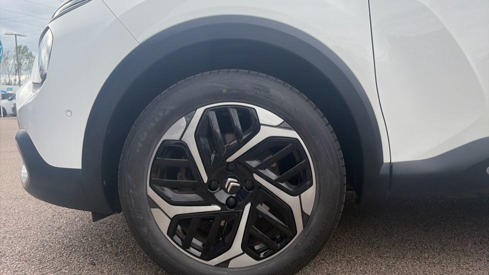 Citroen C4 1.2 PureTech [130] Max 5dr Auto Petrol Hatchback - Image 7