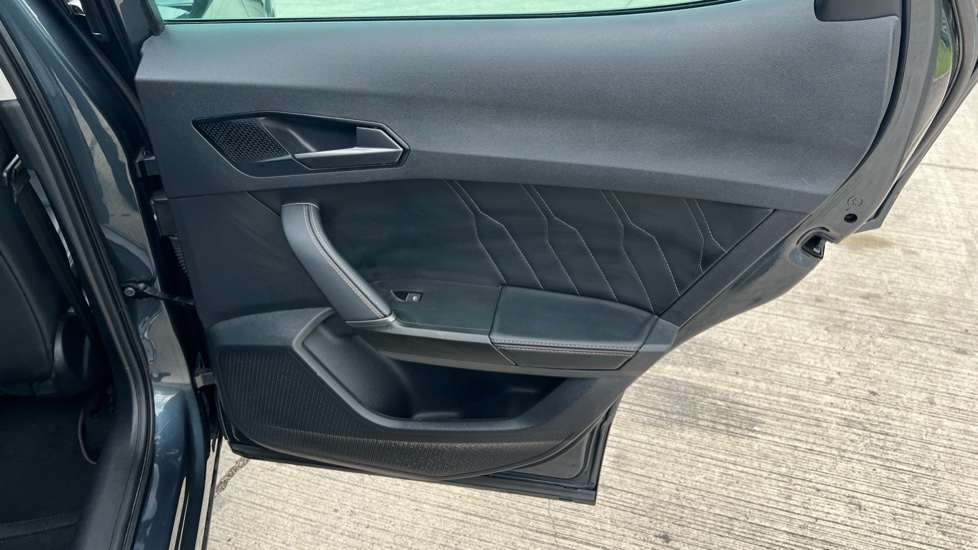 CUPRA Formentor 1.5 TSI 150 V2 5dr DSG Petrol Estate - Image 35