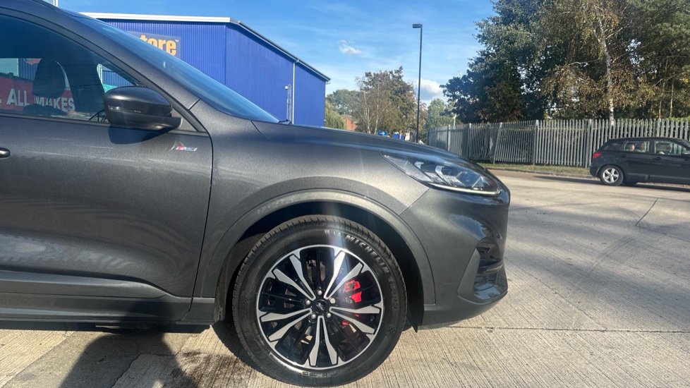 Ford Kuga 2.5 PHEV ST-Line X Edition 5dr CVT Estate - Image 7