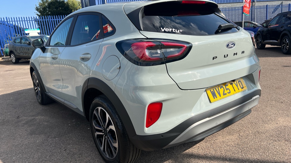 Ford Puma 1.0 EcoBoost Hybrid mHEV Titanium 5dr DCT Petrol Hatchback - Image 25