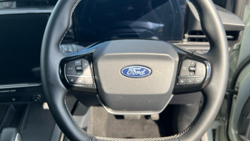 Ford Puma 1.0 EcoBoost Hybrid mHEV Titanium 5dr DCT Petrol Hatchback - Image 33