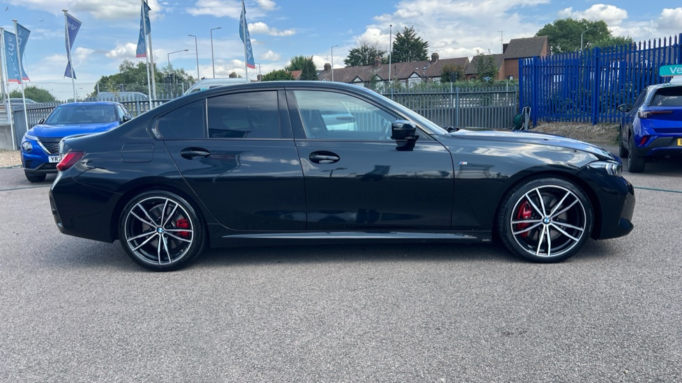 BMW 3 Series 320i M Sport 4dr Step Auto Petrol Saloon - Image 28