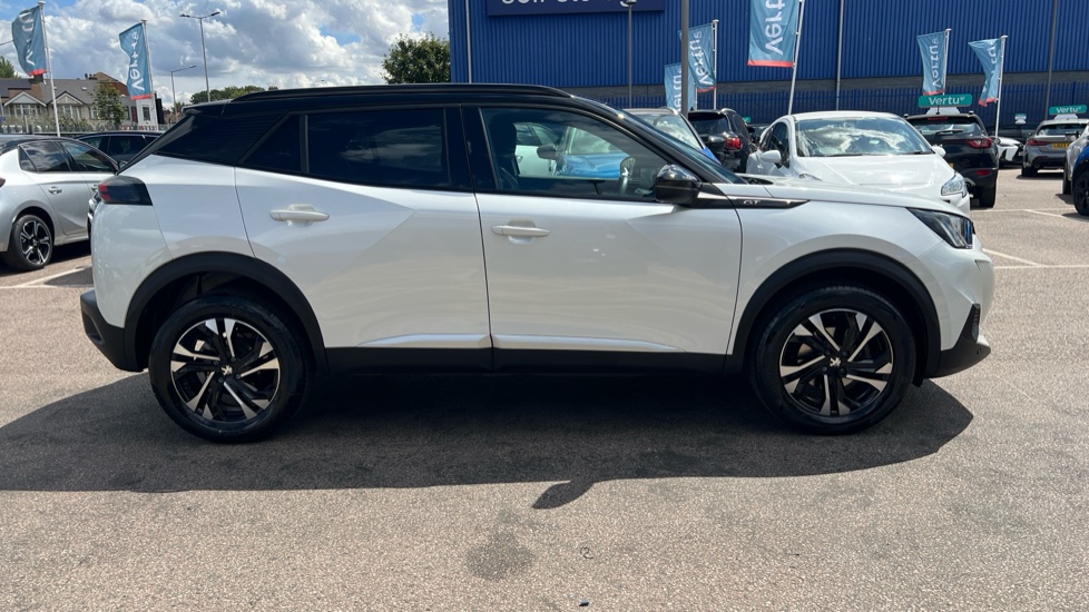Peugeot 2008 1.2 PureTech 130 GT 5dr EAT8 Petrol Estate - Image 28