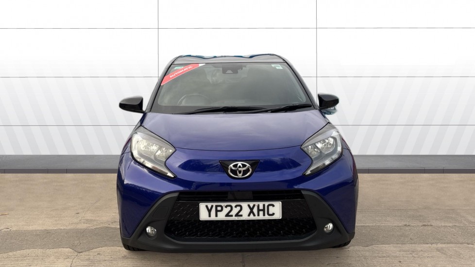 Toyota Aygo X 1.0 VVT-i Edge 5dr Auto Petrol Hatchback - Image 3