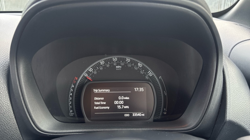 Toyota Aygo X 1.0 VVT-i Edge 5dr Auto Petrol Hatchback - Image 18
