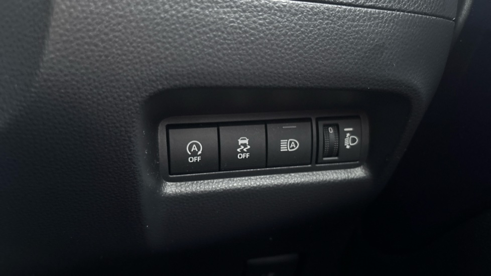 Toyota Aygo X 1.0 VVT-i Edge 5dr Auto Petrol Hatchback - Image 27