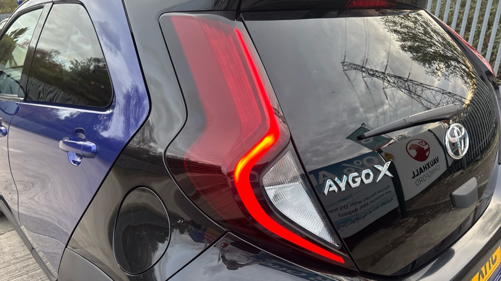 Toyota Aygo X 1.0 VVT-i Edge 5dr Auto Petrol Hatchback - Image 34