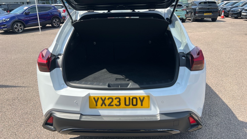 Lexus UX 250h 2.0 F-Sport Design 5dr CVT Hybrid Hatchback - Image 4