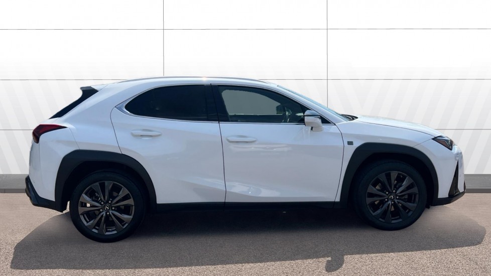 Lexus UX 250h 2.0 F-Sport Design 5dr CVT Hybrid Hatchback - Image 5