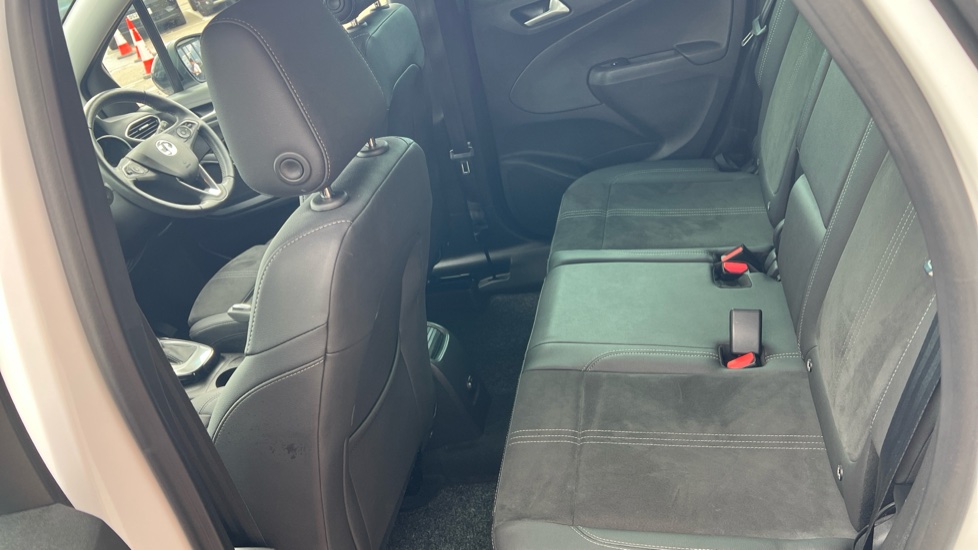 Vauxhall Crossland 1.2 Turbo [130] Ultimate 5dr Auto Petrol Hatchback - Image 16