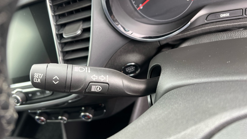 Vauxhall Crossland 1.2 Turbo [130] Ultimate 5dr Auto Petrol Hatchback - Image 37