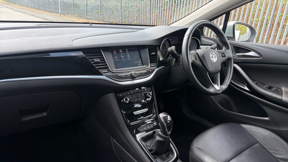 Vauxhall Astra 1.0T 12V ecoFLEX Elite 5dr Petrol Hatchback - Image 9