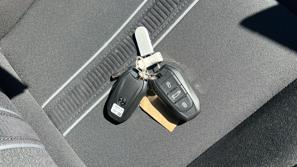 Vauxhall Astra 1.2 Turbo 130 GS 5dr Auto Petrol Estate - Image 20