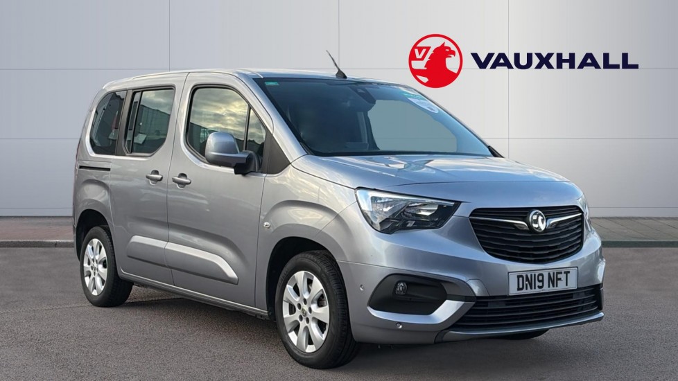Vauxhall Combo Life 1.5 Turbo D Energy 5dr [7 seat] Diesel Estate - Image 1