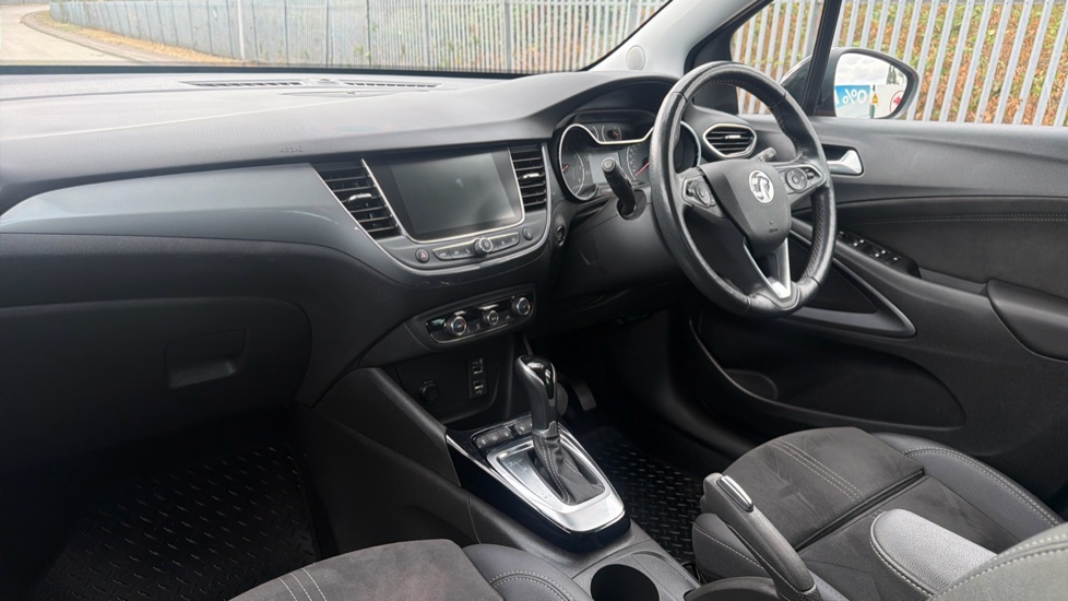 Vauxhall Crossland 1.2 Turbo [130] Ultimate 5dr Auto Petrol Hatchback - Image 9