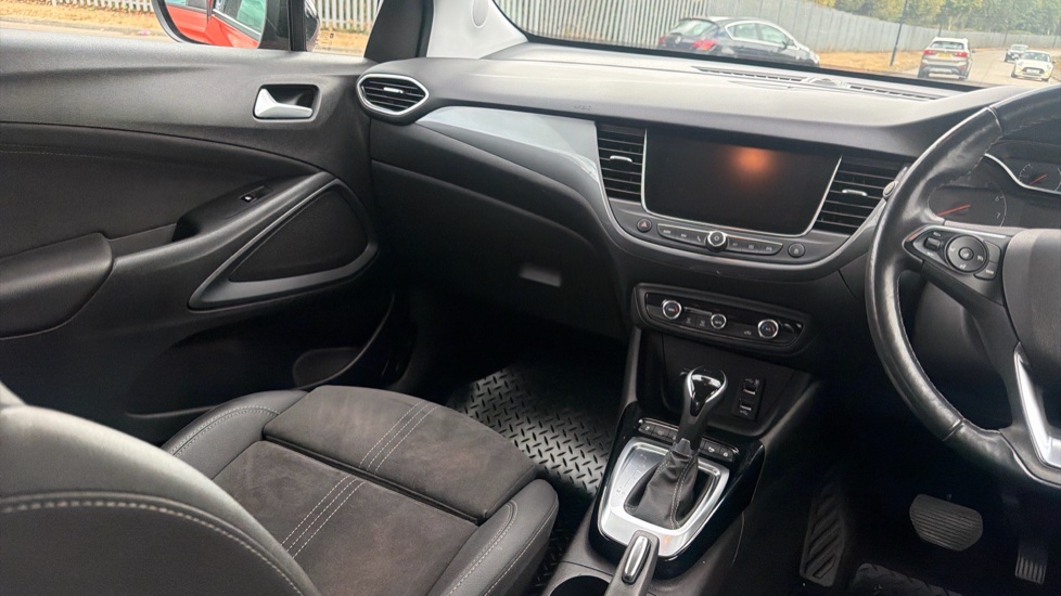 Vauxhall Crossland 1.2 Turbo [130] Ultimate 5dr Auto Petrol Hatchback - Image 14