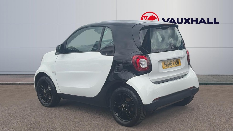 smart fortwo coupe 1.0 Prime 2dr Auto Petrol Coupe - Image 2