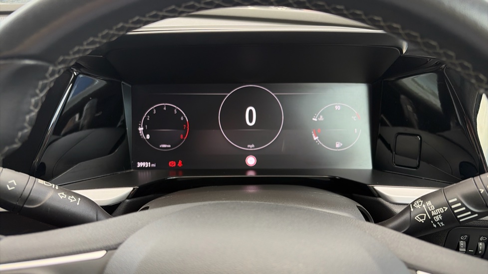 Vauxhall Grandland 1.2 Turbo SRi 5dr Petrol Hatchback - Image 18