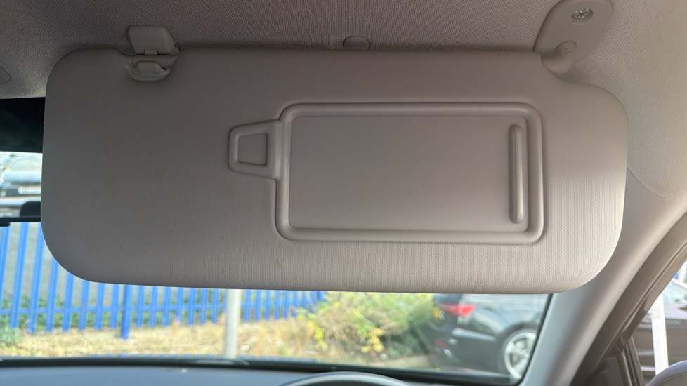 Kia Stonic 1.0T GDi 99 2 5dr DCT Petrol Estate - Image 26