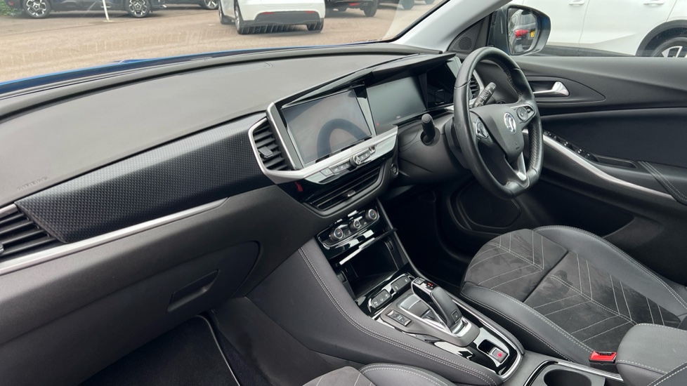 Vauxhall Grandland 1.2 Turbo Ultimate 5dr Auto Petrol Hatchback - Image 9