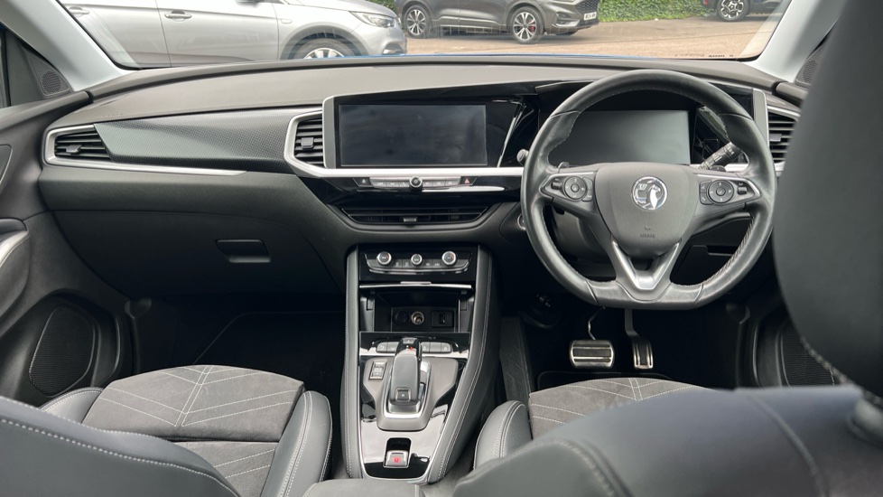 Vauxhall Grandland 1.2 Turbo Ultimate 5dr Auto Petrol Hatchback - Image 10