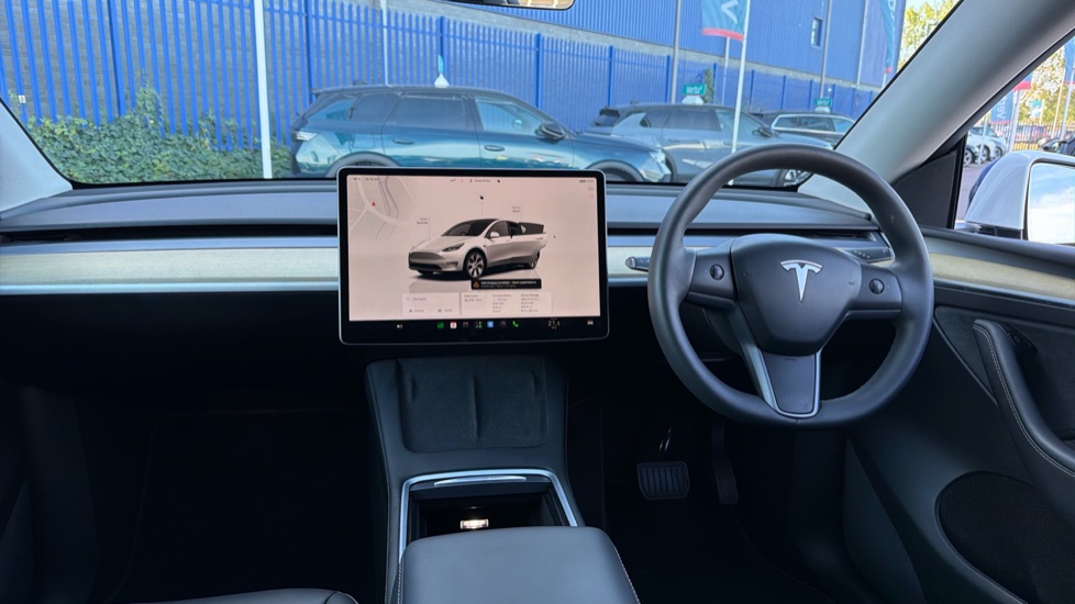 Tesla Model Y Long Range AWD 5dr Auto Electric Hatchback - Image 10
