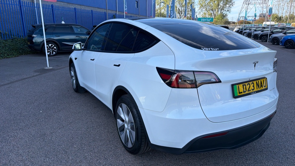 Tesla Model Y Long Range AWD 5dr Auto Electric Hatchback - Image 23