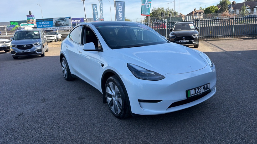 Tesla Model Y Long Range AWD 5dr Auto Electric Hatchback - Image 25