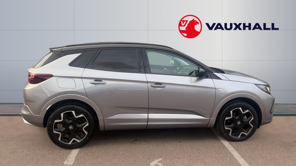 Vauxhall Grandland 1.2 Turbo Ultimate 5dr Auto Petrol Hatchback - Image 5