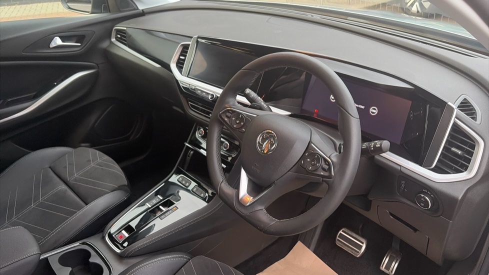 Vauxhall Grandland 1.2 Turbo Ultimate 5dr Auto Petrol Hatchback - Image 11