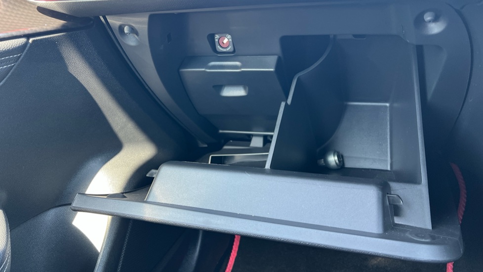 Vauxhall Mokka 100kW GS Line 50kWh 5dr Auto Electric Hatchback - Image 32