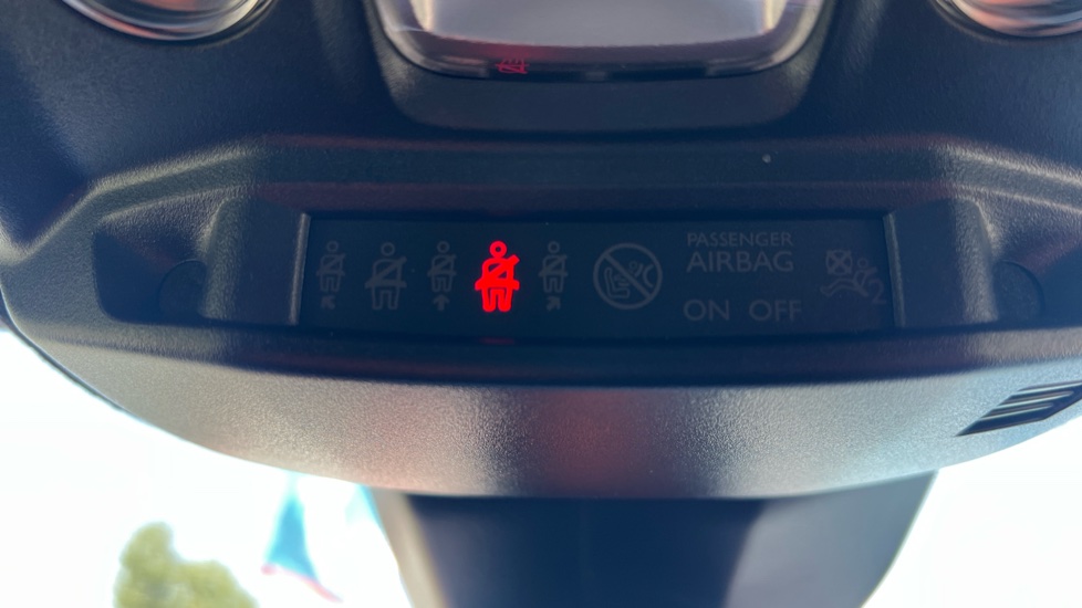 Vauxhall Mokka 100kW GS Line 50kWh 5dr Auto Electric Hatchback - Image 42