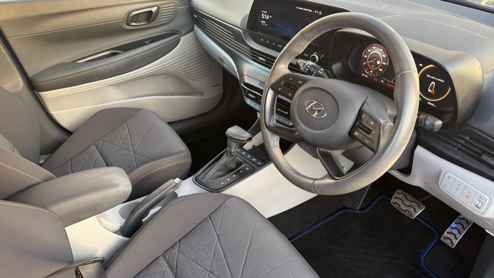 Hyundai BAYON 1.0 TGDi [120] 48V MHEV Ultimate 5dr DCT Petrol Hatchback - Image 11